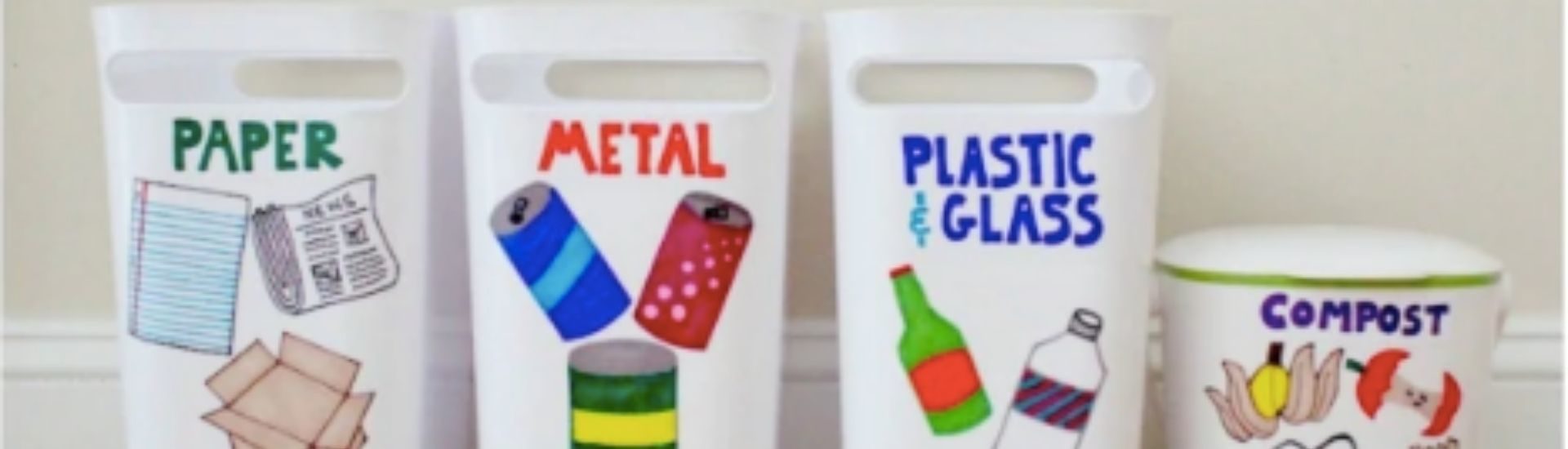 Fotos de recipientes de reciclaje