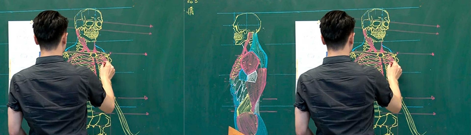Chuang-Bin Chung, profesor que dibuja el libro de biología en la pizarra