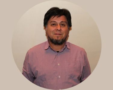 Profesor Gilberto Martínez