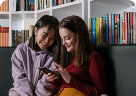 Estudiantes crean proyectos con impacto social en talleres