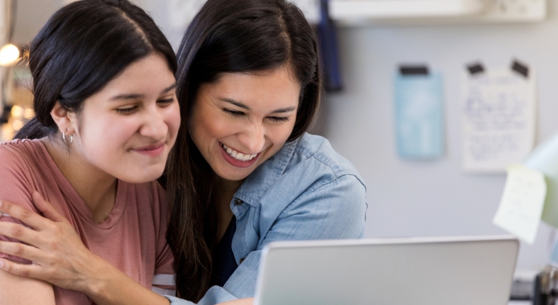 "Quiero ser profe, pero… ¿cómo pago mi carrera?" Guía de becas y financiamiento