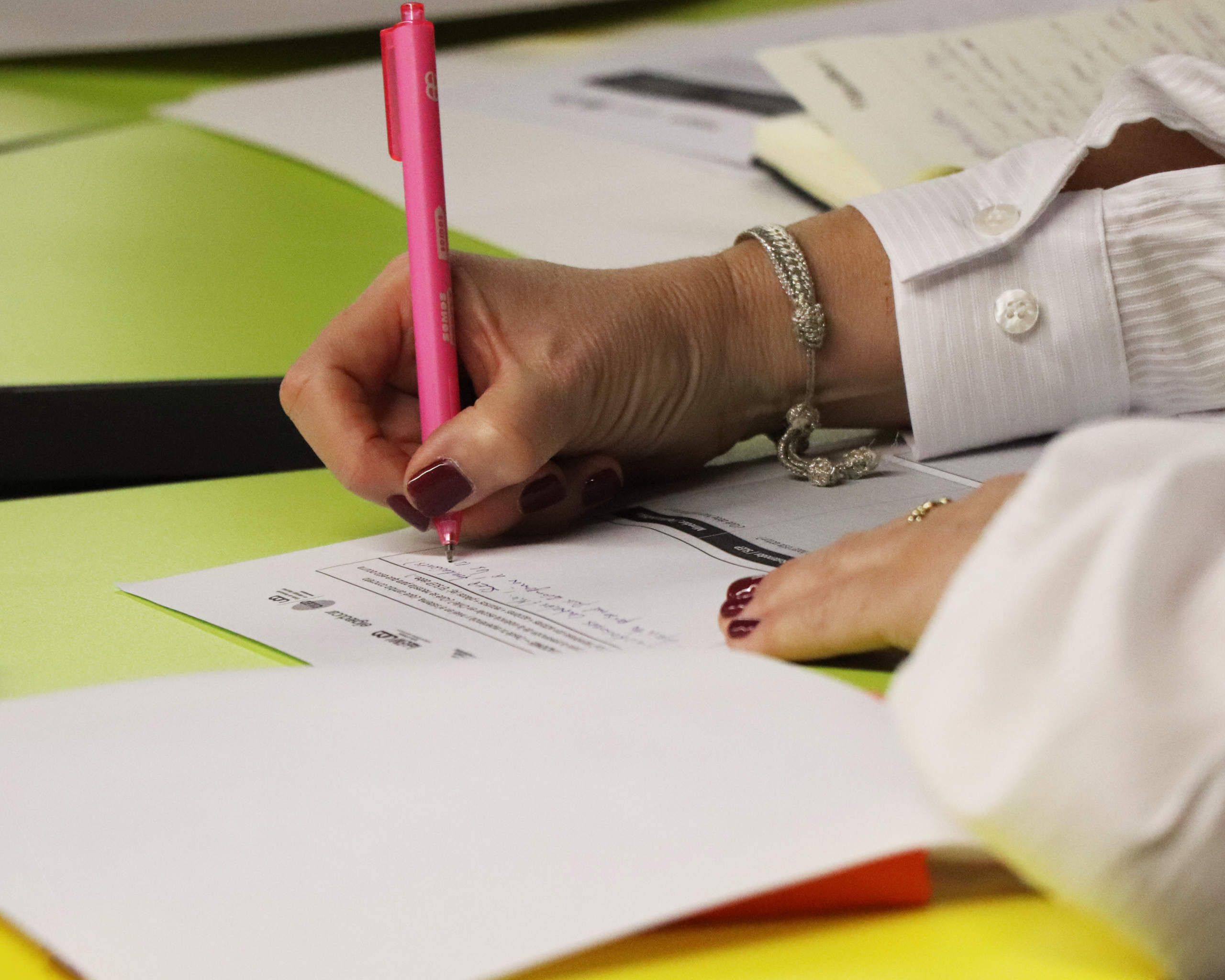 Realizan mesa técnica para abordar la crisis de convivencia escolar en Chile